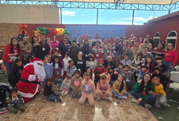 Realiza CEAVE conmovedor Encuentro Navideño para más de 200 personas que reciben atención en Ciudad Juárez