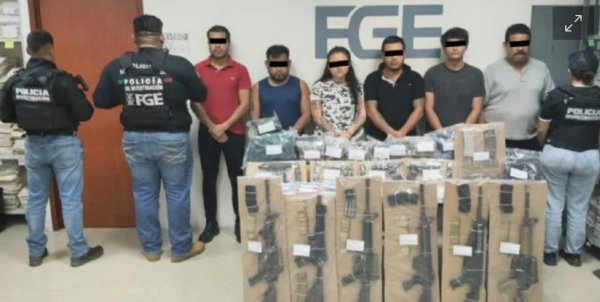 Exautodefensas de Michoacán penetran Playa del Carmen para tomar el control de venta de droga