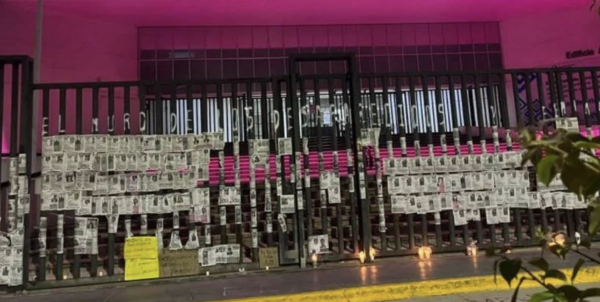 Madres buscadoras acusan agresiones y hostigamiento a 22 días de su plantón en la fiscalía de Chiapas