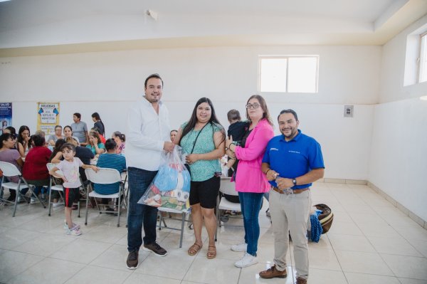 Cerrando con éxito el mes de la prevención del cáncer de mama, la “Ruta Rosa” llevó atención y servicios a comunidades rurales de Camargo