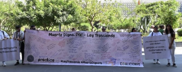 Entregan al Congreso la “Ley Trasciende”, iniciativa que promueve la eutanasia y la muerte digna