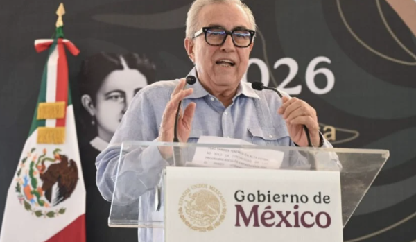 Reportan irregularidades en contrato del DIF de Sinaloa de 356 millones; Rocha Moya defiende a dependencia a cargo de su hija