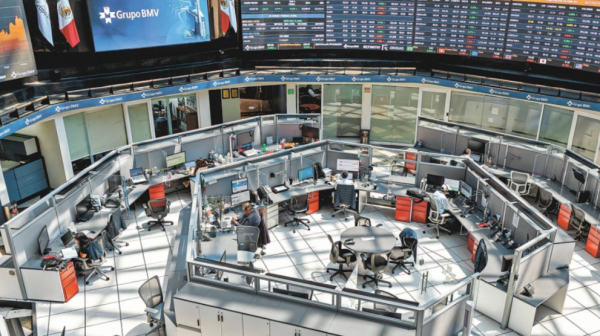 Bolsa mexicana cierra con ganancias por tercera sesión consecutiva; destaca Peñoles