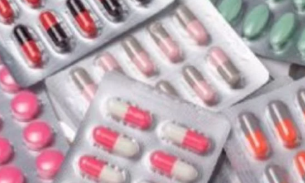 EU anuncia aranceles del 100% a ciertos medicamentos patentados