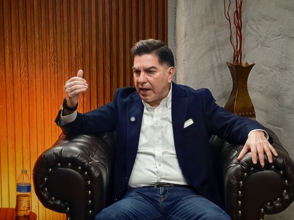 Engomado ecológico para atender calidad del aire en Chihuahua: Octavio Borunda