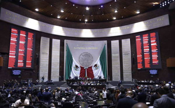 Diputados solo han trabajado 41 horas en lo que va del 2026