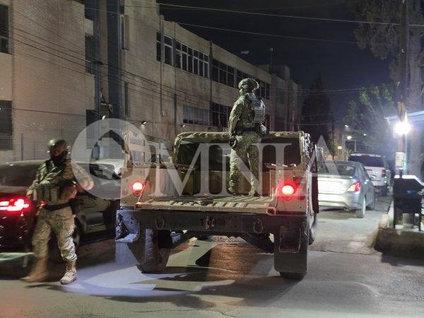 Ataque armado deja tres hombres heridos; fueron trasladados bajo fuerte resguardo