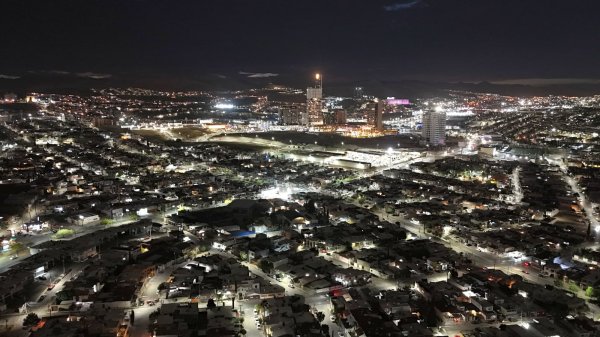 Cumple Gobierno Municipal con la modernización del alumbrado público en Chihuahua Capital