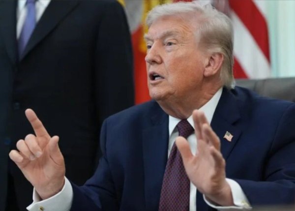 Trump insiste en desatar 