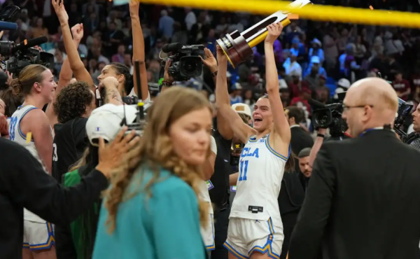 Mexicana Gabriela Jaquez se corona en la NCAA con la UCLA