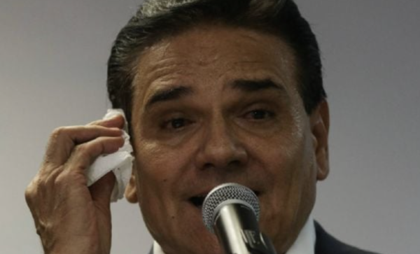 Con quema de vehículos en Morelia, comuneros de Arantepacua exigen detención de Silvano Aureoles