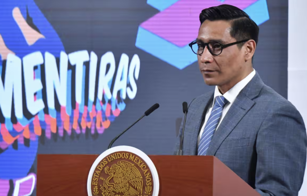 El negocio de ‘desmentir’: SPR gasta 5 mdp en guionistas externos para Infodemia