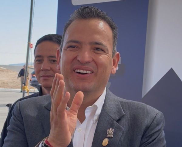 Desconoce Bonilla origen de las nuevas pintas con su nombre en Juárez