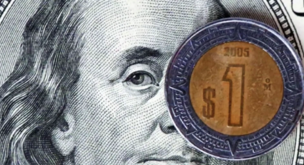 Peso mexicano avanza frente al dólar antes de esperado mensaje de Donald Trump