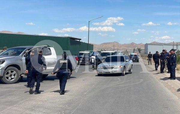 Disparan contra municipales; tras persecución detienen a 3