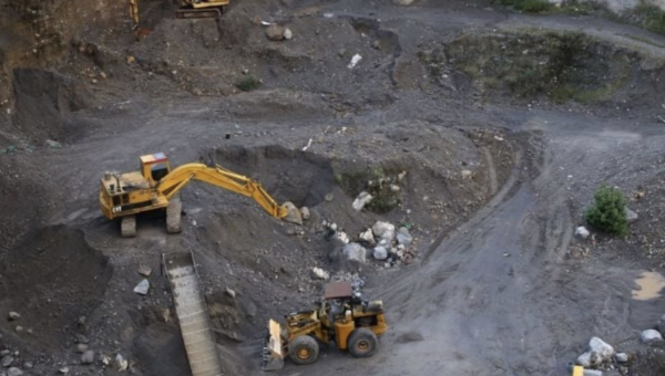 Rescatan con vida a segundo trabajador de la mina de Sinaloa tras 13 días del derrumbe; continúan dos atrapados