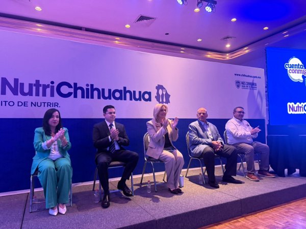 Encabeza Maru Campos Foro NutriChihuahua 