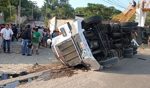 Guatemalteco ligado a la muerte de más de 50 migrantes en Chiapas se declara culpable de tráfico de personas en EU