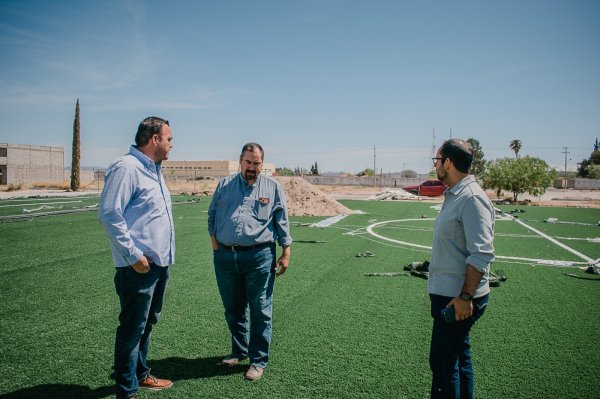 Avanza Camargo en rehabilitación de la deportiva en la colonia Revolución