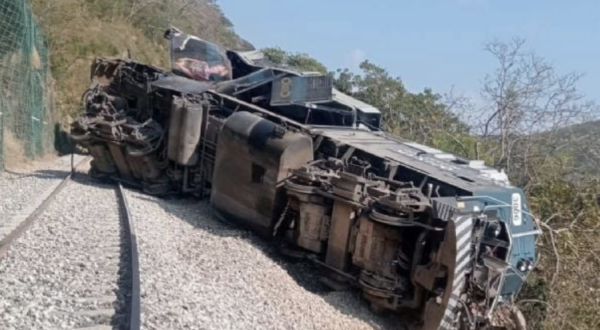 La FGR exonera a la Marina del descarrilamiento del Tren Interoceánico; va contra operadores