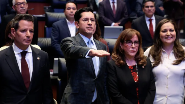 Roberto Velasco inicia gestión en la SRE con llamadas a Brasil, Guatemala y Uruguay