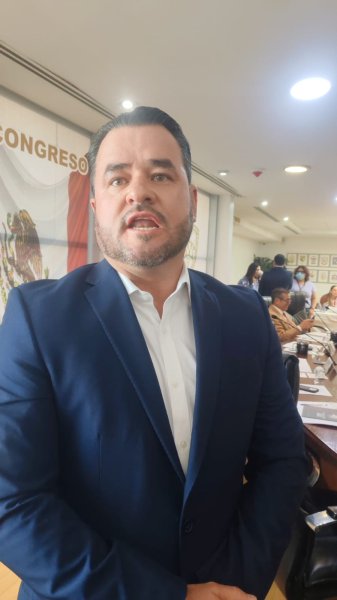 Parafraseando a Noroña, MC es el paniaguado: Óscar Avitia