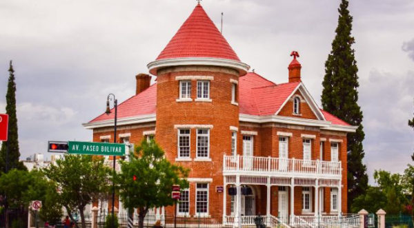 Avanza al 80% la restauración de la Quinta Tuché en el Centro Histórico de Chihuahua