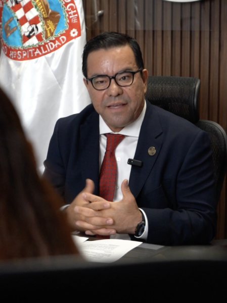 Detiene Fiscalía Anticorrupción a presunto responsable de desvío de medicamentos oncológicos del quinquenio pasado