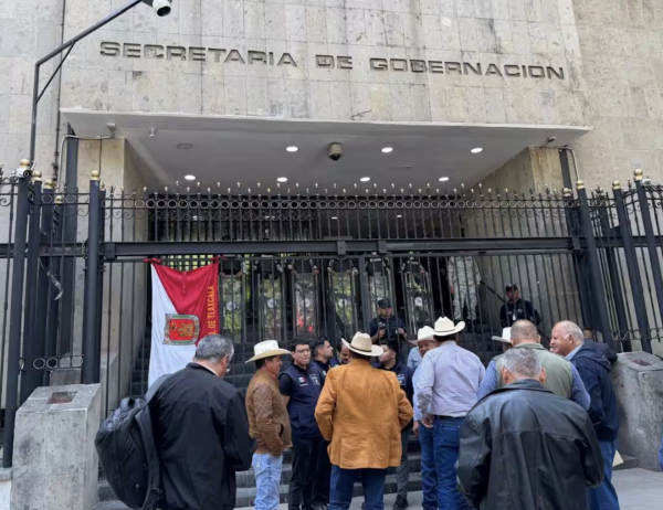 Transportistas y campesinos rompen diálogo con Segob; advierten boicot al Mundial 2026