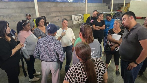 Recorre Rosana Díaz colonias del Cuarto Distrito