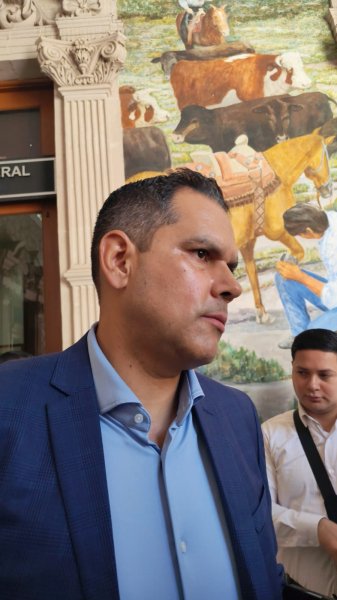 Sin mando único en Guerrero tras detención de director de la Policía Municipal y cuatro agentes más: SSPE