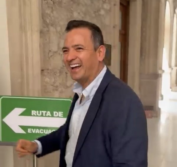 Se reúnen Maru y Bonilla; entre ellos el tema de semaforización