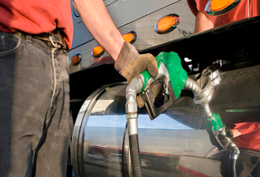 “Pudiera salir más caro el caldo que las albóndigas”: De la Peña sobre propuesta de cambiar camiones diésel a gas