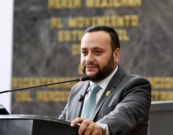 Reconocen diputados del PRI avances del estado en materia de salud, apoyo al campo y desarrollo económico