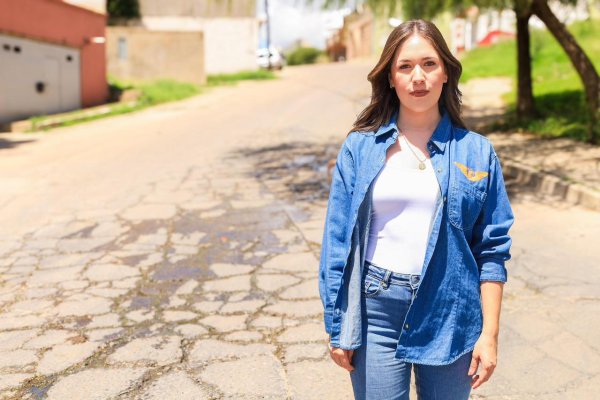 Anuncia Alma Portillo jornada permanente de “caza” de fugas de agua; hay decenas activas en la vía pública de Parral