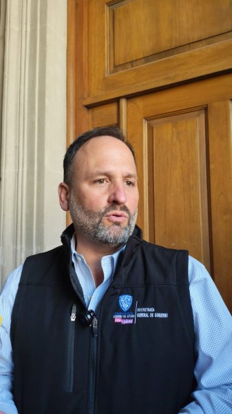 Reunión entre aspirantes fue cordial y sin definiciones: Santiago De la Peña