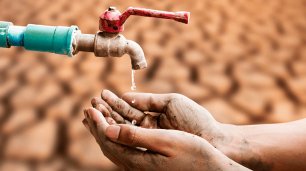 Banco Mundial anuncia plan para llevar agua a 1,000 millones de personas