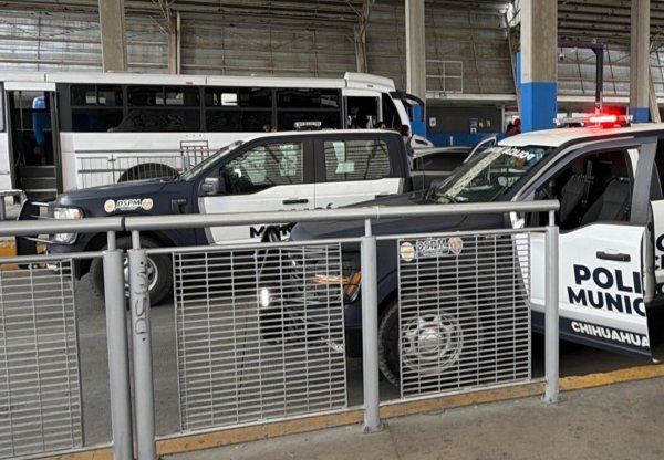 Sujeto roba 15 mil pesos a su hermana y es detenido en terminal norte del Bowi