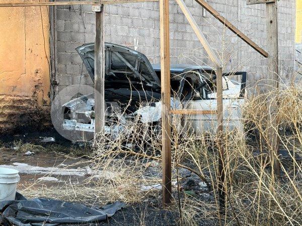 Sujeto prende fuego a terreno y daña un vehículo