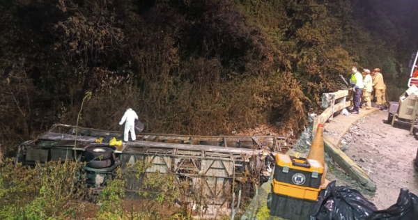 Accidente de autobús en Ecuador deja al menos 11 muertos y 22 heridos