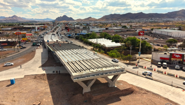 La obra del Paso Superior en carretera Chihuahua-Aldama y avenida Fuerza Aérea supera el 50% de avance