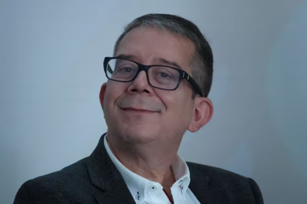 Exhiben piropos de Jenaro Villamil en horario laboral