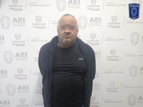 Detienen a hombre en posesión de cristal durante un cateo en colonia República