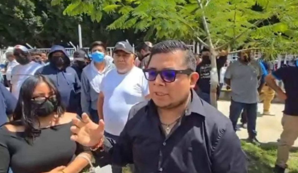 Comando armado mata a líder transportista y a sus escoltas en Oaxaca