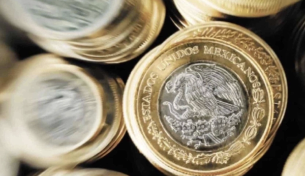 Peso mexicano se deprecia levemente frente al dólar tras tocar su mejor nivel desde febrero