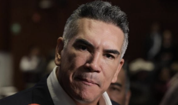 “Changoleón apestoso, eres un parásito del sistema: “Alito” Moreno arremete contra Noroña