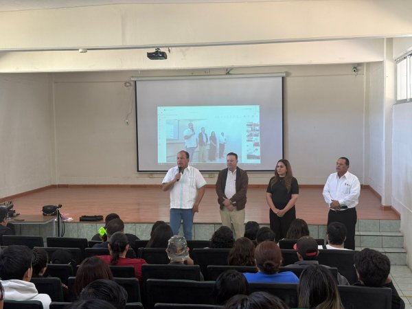 CONALEP Chihuahua fortalece la formación familiacon taller para madres, padres y personas cuidadoras