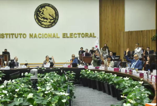 Otra vez avanzan perfiles cercanos a la 4T en lista de finalistas para consejerías