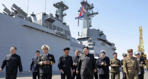 Corea del Norte lanza un misil balístico hacia el este