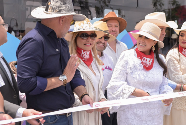 Maru Campos encabeza delegación chihuahuense en el arranque de la Feria Nacional de San Marcos 2026